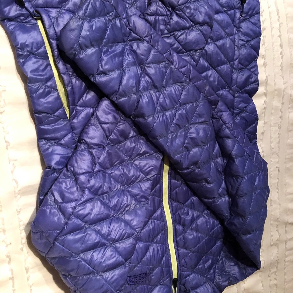 North Face Jacket - Picture 2 of 4